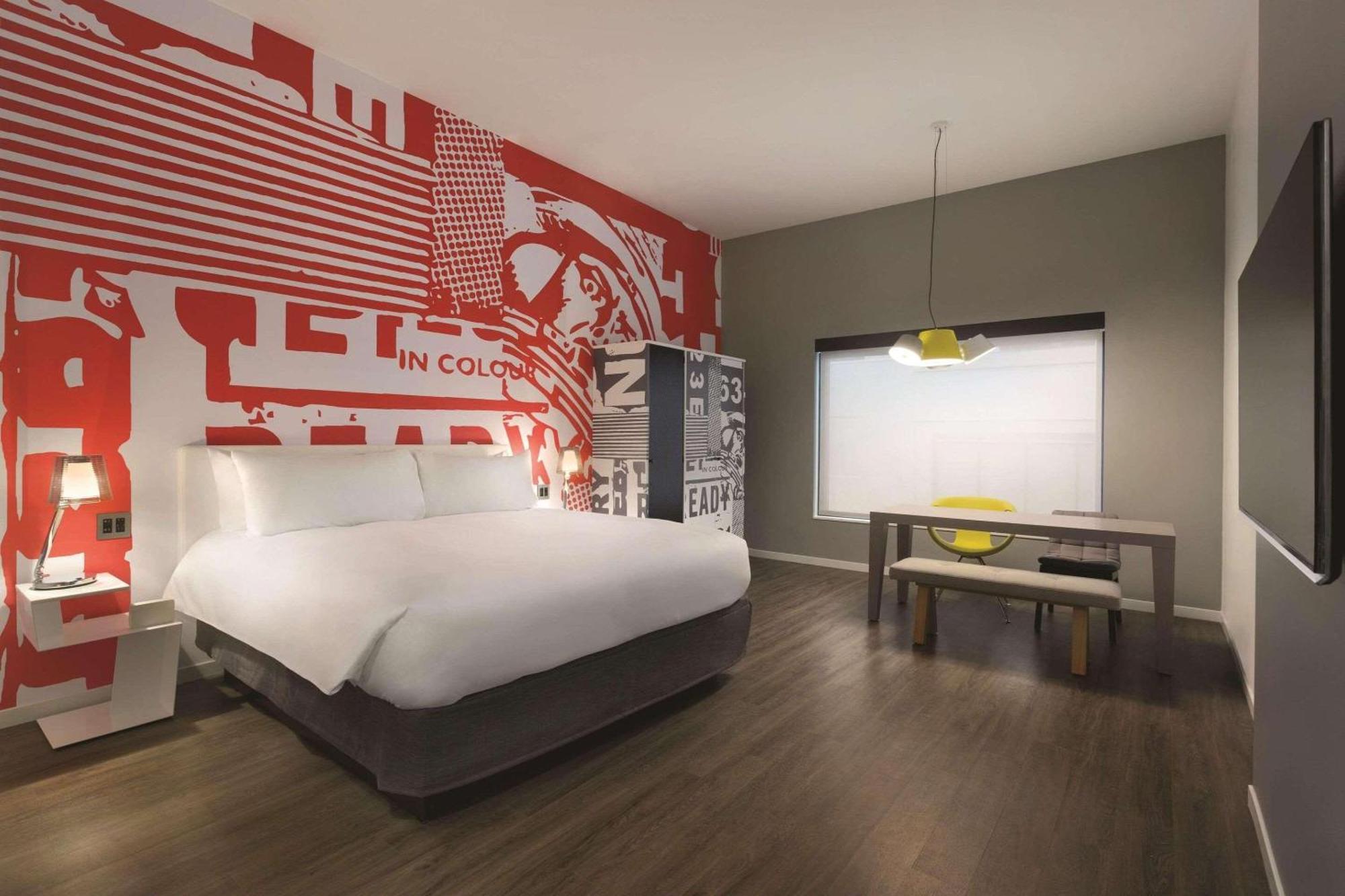 Radisson Red Minneapolis Downtown Экстерьер фото